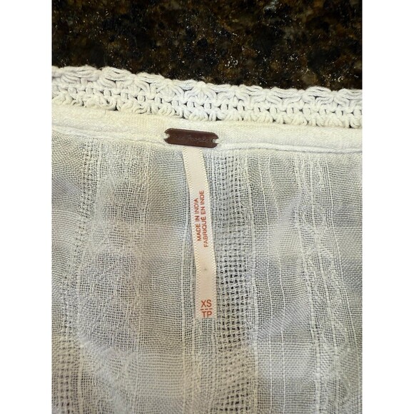 Free People Paloma Boho Chic Flowy Blouse Top XS White EUC - Picture 7 of 7